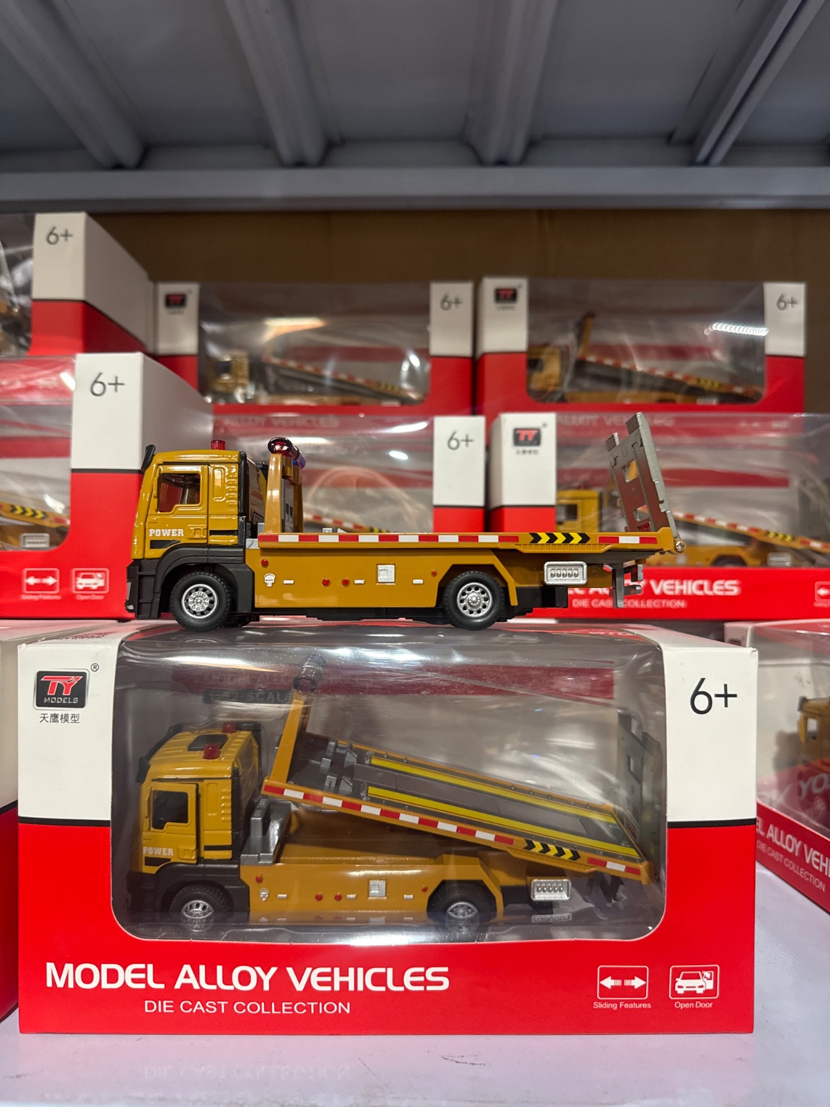 Model alloy vehicle (救援玩具车)