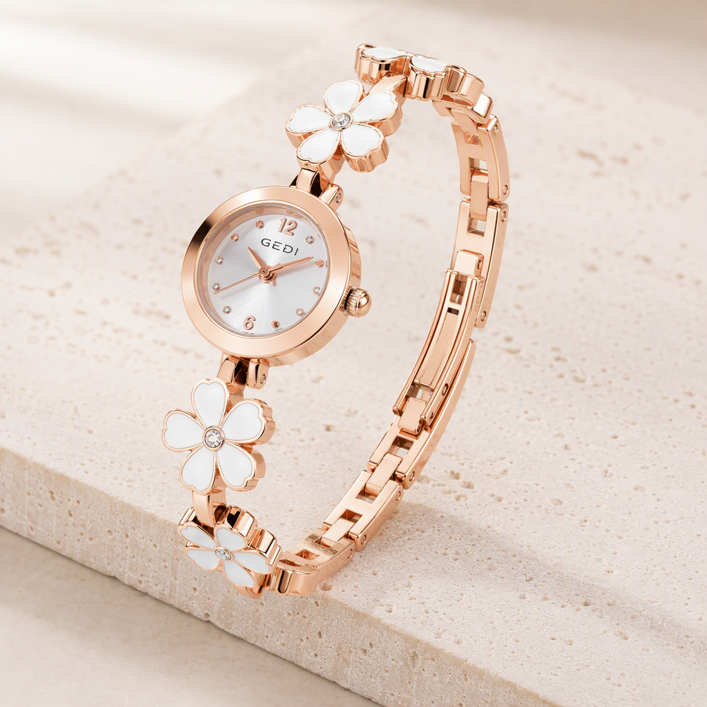 Sweet White Daisy Enamel Bracelet Watch for Women - Rose Gold Floral Chain Crystal Accent Japanese Mori Girl Timepiece — photo 2